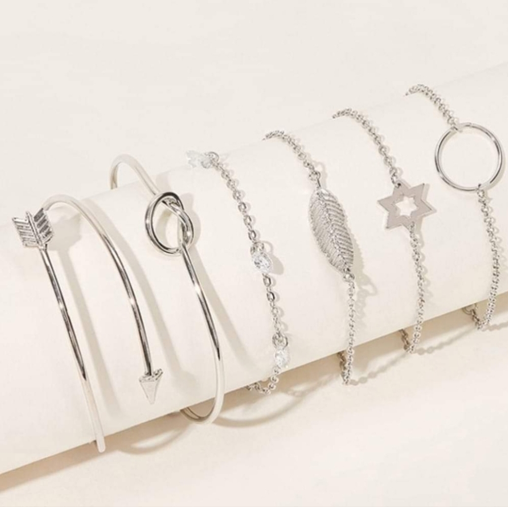 Fashion Jewelry, Set of 6 bracelets, Silver colored metal